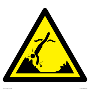 WL11971: W049 Warning: Submerged objects