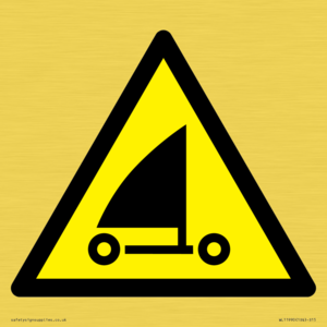 WL11990: W059 Warning: Sand yachting