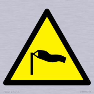 WL12000: W064 Warning: Strong winds