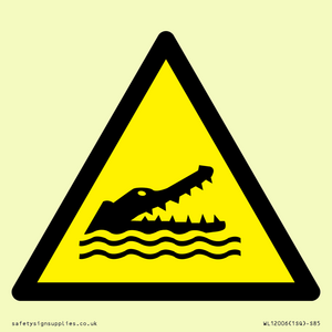 WL12006: W067 Warning: Crocodiles, alligators or caymans