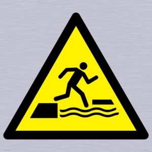 WL12008: W068 Warning: Falling into water when stepping on or off a floating surface