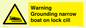 WL7812: Warning Grounding narrow boat on lock cill