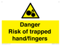 WM10836: Danger Risk of trapped hand/fingers