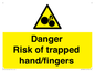 WM10836: Danger Risk of trapped hand/fingers