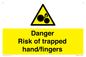 WM10836: Danger Risk of trapped hand/fingers