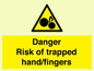 WM10836: Danger Risk of trapped hand/fingers