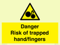 WM10836: Danger Risk of trapped hand/fingers