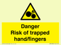 WM10836: Danger Risk of trapped hand/fingers