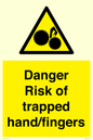 WM10836: Danger Risk of trapped hand/fingers