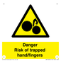 WM10836: Danger Risk of trapped hand/fingers
