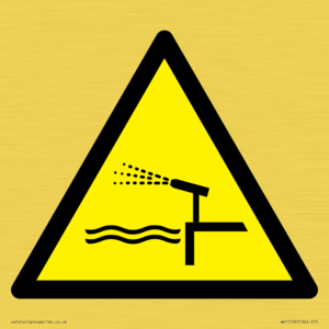 WV11192: W518 Warning: Water cannon