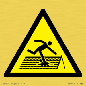 WV11946: W036 Warning: Fragile roof