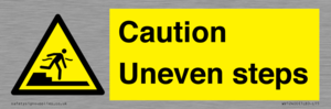WV12400: Caution Uneven steps