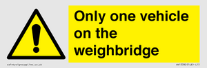 WV13382: Only one vehicle on weighbridge