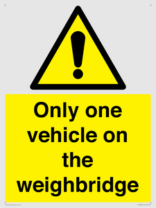 WV13382: Only one vehicle on weighbridge