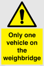WV13382: Only one vehicle on weighbridge