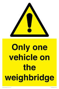 WV13382: Only one vehicle on weighbridge