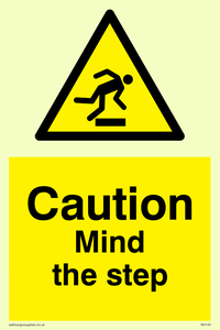 WV143: mind the step