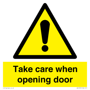 WV16781: Take care when opening door