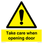 WV16781: Take care when opening door