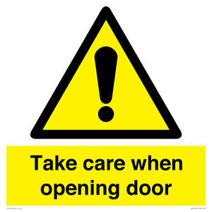 WV16781: Take care when opening door