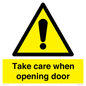 WV16781: Take care when opening door