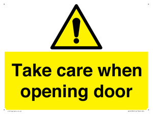 WV16785: Take care when opening door