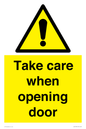 WV16785: Take care when opening door