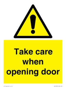 WV16785: Take care when opening door
