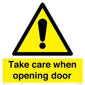 WV16785: Take care when opening door