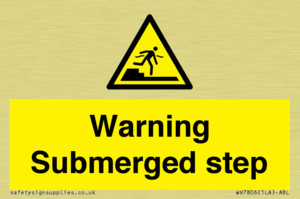 WV7806: Warning Submerged step