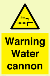 WV7811: Warning Water cannon