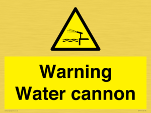 WV7811: Warning Water cannon