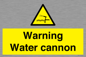WV7811: Warning Water cannon