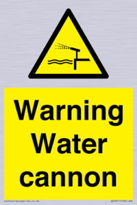 WV7811: Warning Water cannon