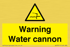 WV7811: Warning Water cannon