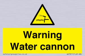 WV7811: Warning Water cannon